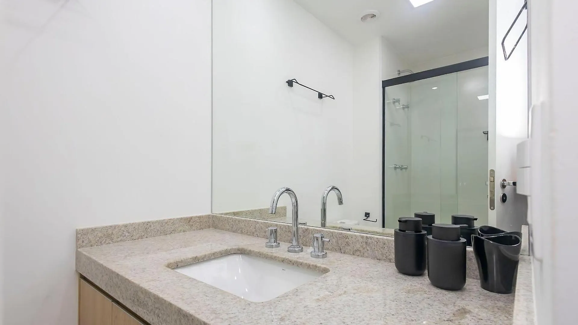 Apartment Yume Zahle Studios Sao Paulo Brazil